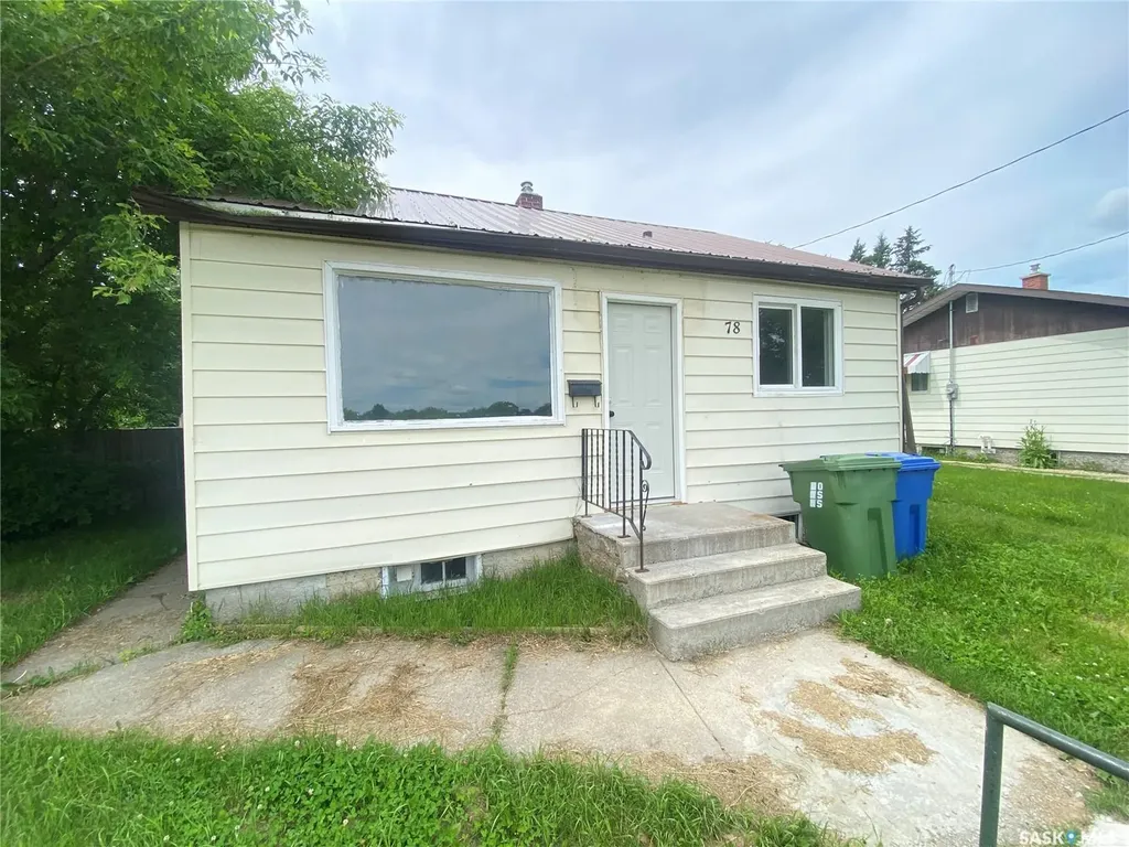 78 Victoria Avenue Yorkton SK S3N 1S8
