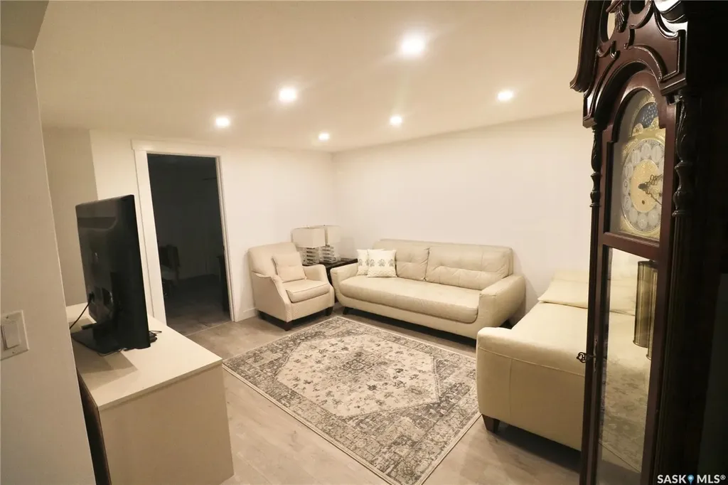 3920 Montague Street Regina SK S4S 3J5