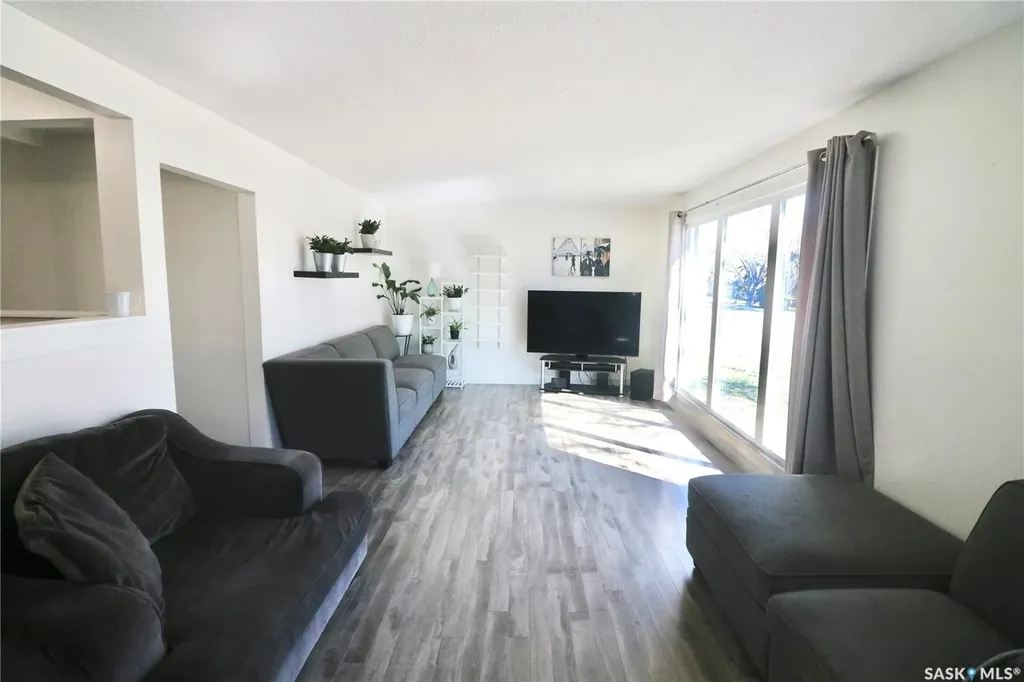 3920 Montague Street Regina SK S4S 3J5