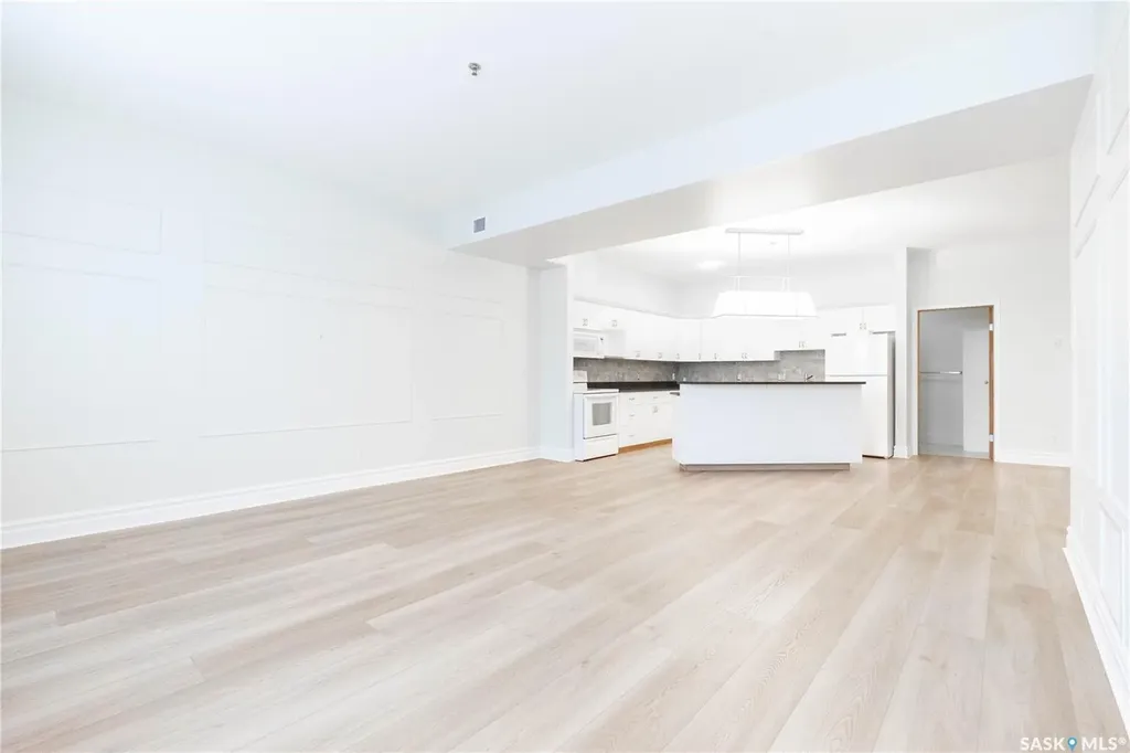 1839 Scarth Street Regina SK S4P 2G9