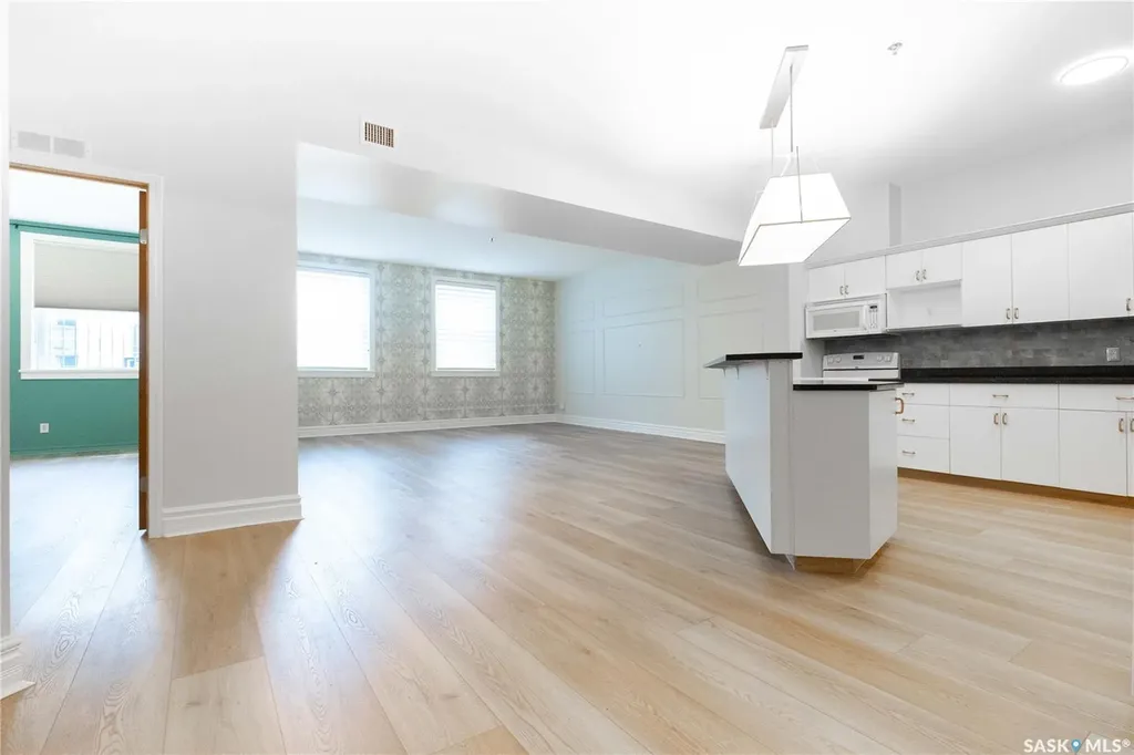 1839 Scarth Street Regina SK S4P 2G9