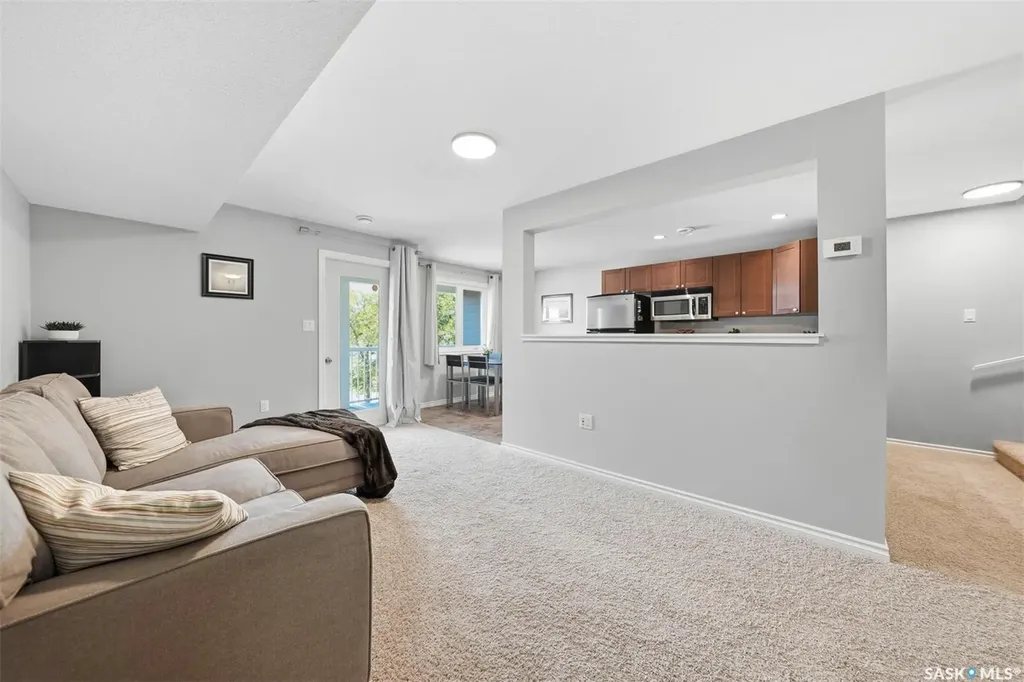515 28th Street E Prince Albert SK S6V 1X8