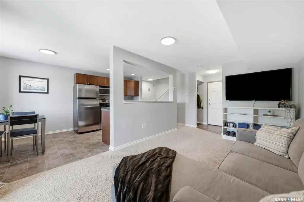 515 28th Street E Prince Albert SK S6V 1X8