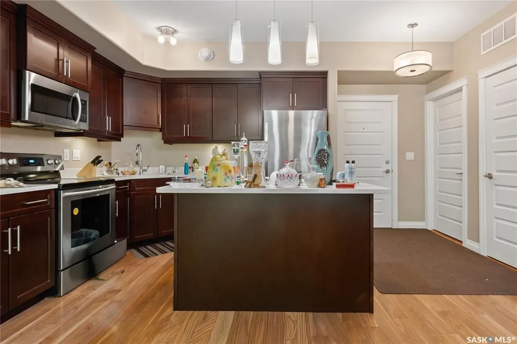 423 Nelson Road Saskatoon SK S7S 1P2