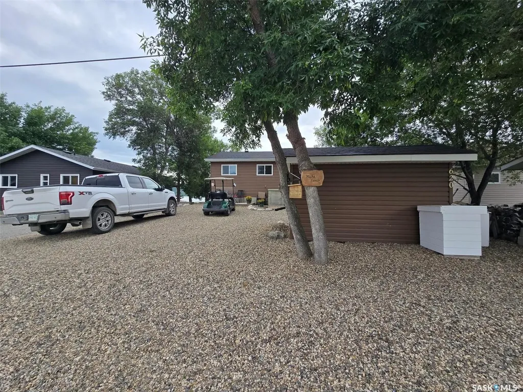620 Surfside Drive W Crooked Lake SK S0G 2B0