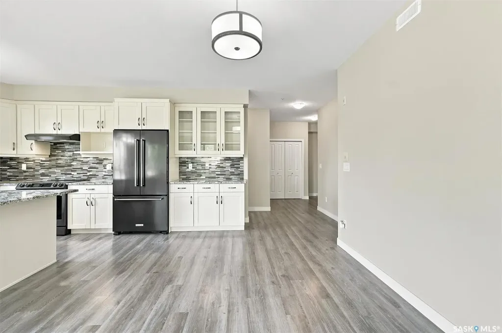 1015 Moss Avenue Saskatoon SK S7H 4J3