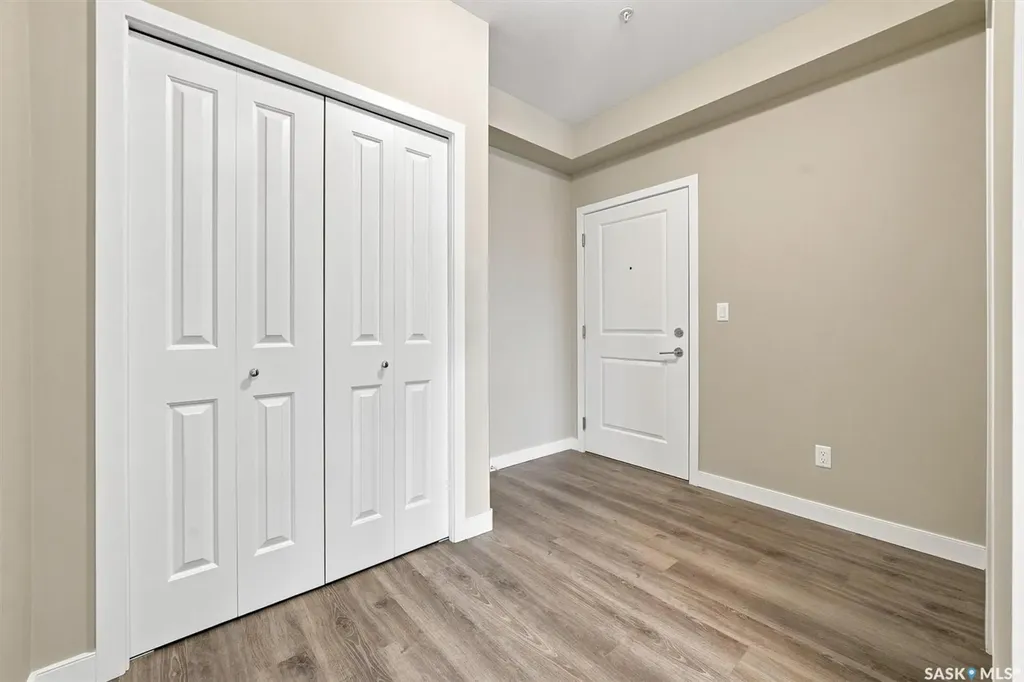 1015 Moss Avenue Saskatoon SK S7H 4J3