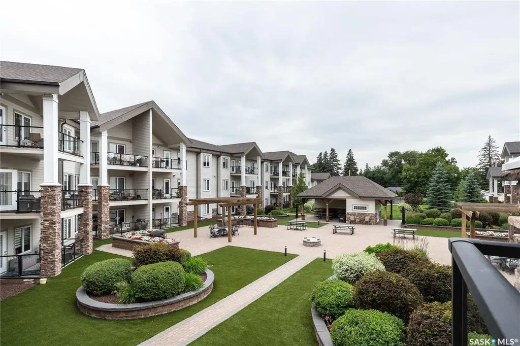 1010 Ruth Street E Saskatoon SK S7J 4M9