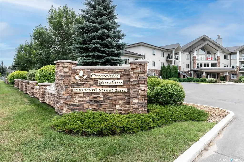1010 Ruth Street E Saskatoon SK S7J 4M9