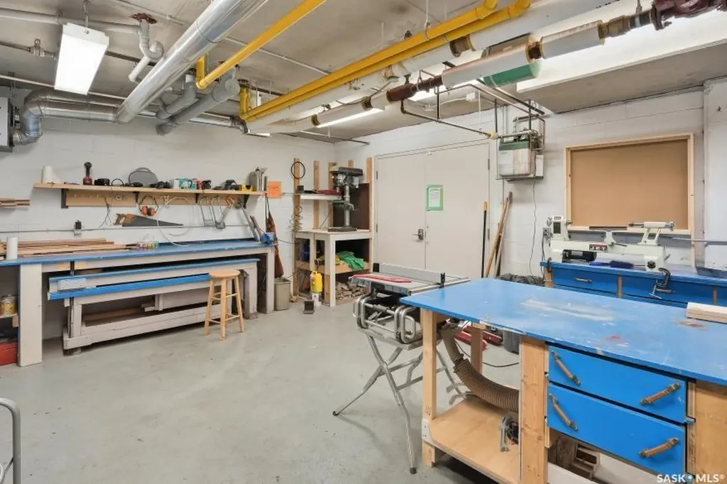 1010 Ruth Street E Saskatoon SK S7J 4M9