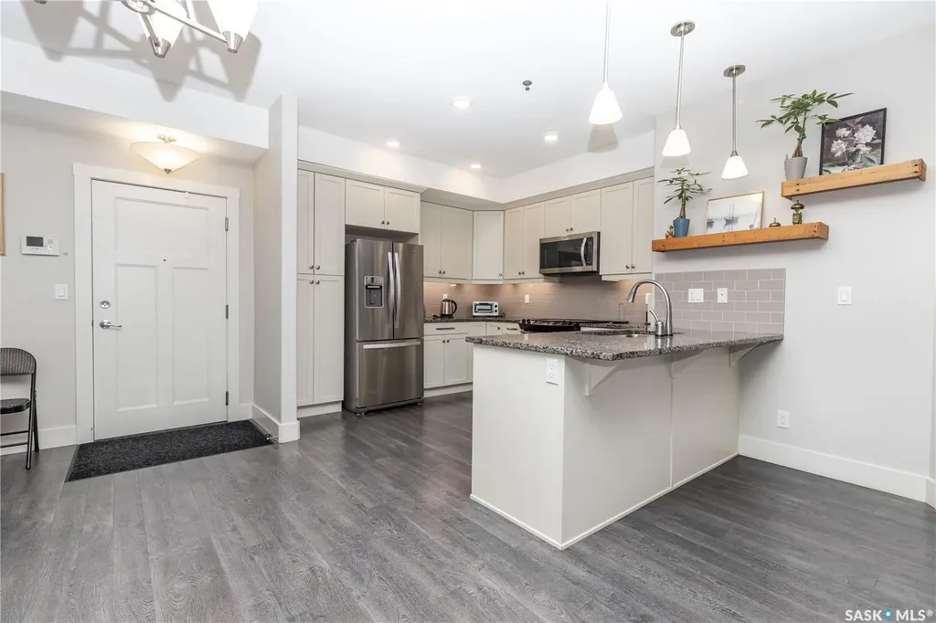 1010 Ruth Street E Saskatoon SK S7J 4M9