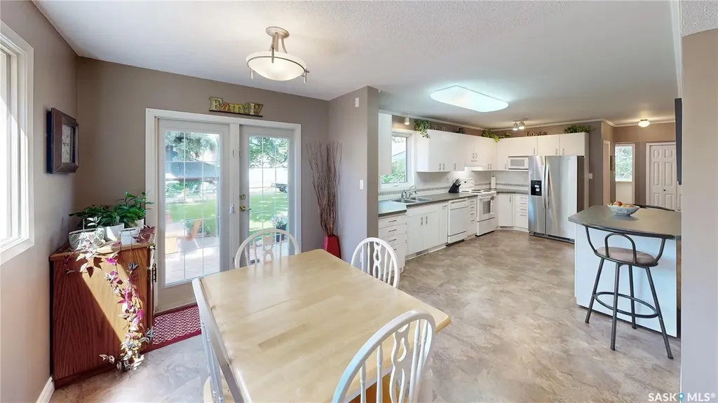 2902 Lacon Street Regina SK S4N 2A8