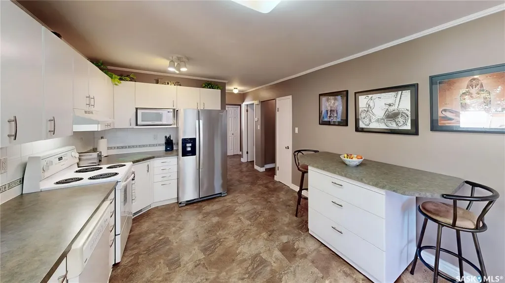 2902 Lacon Street Regina SK S4N 2A8