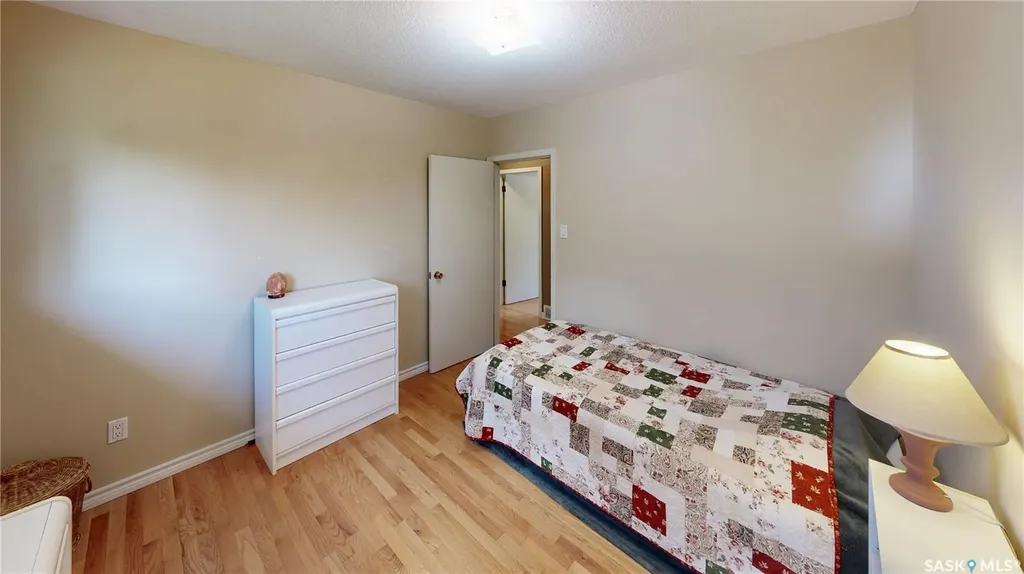 2902 Lacon Street Regina SK S4N 2A8