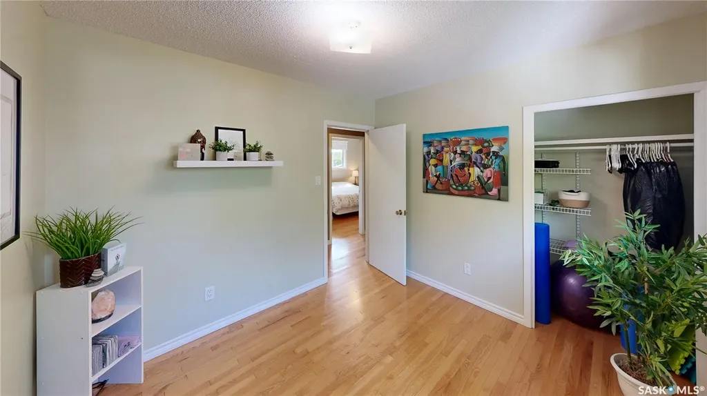 2902 Lacon Street Regina SK S4N 2A8