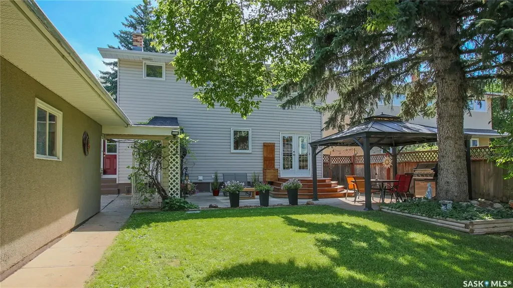 2902 Lacon Street Regina SK S4N 2A8