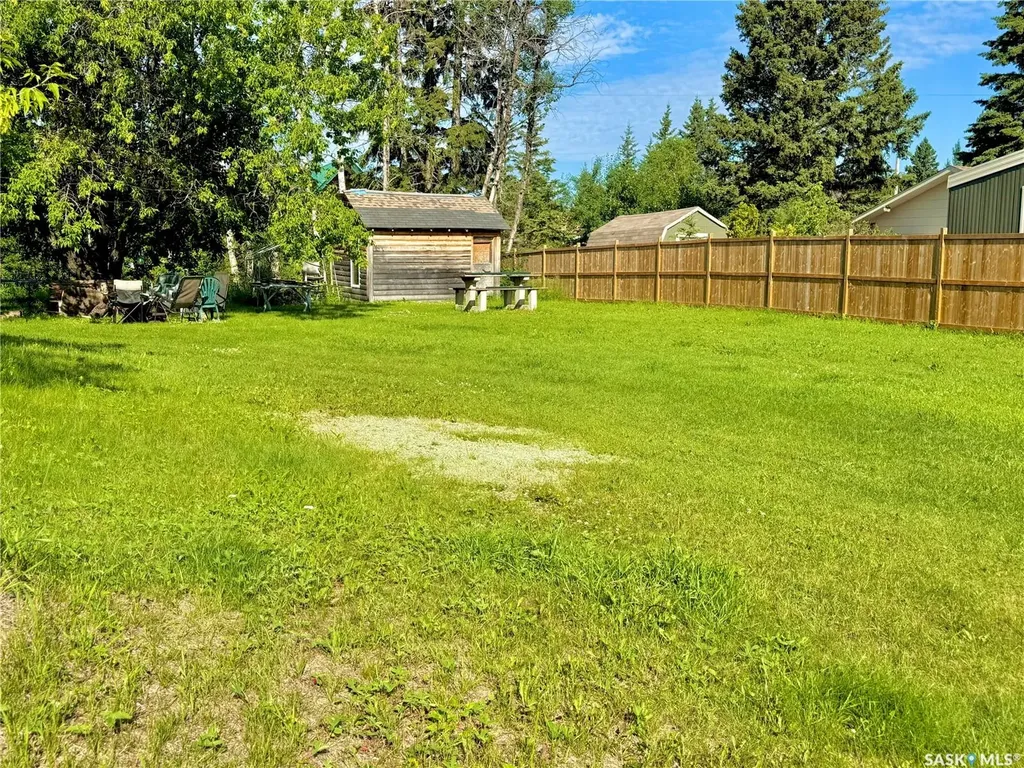 17 Lot 2a 2nd Crescent N Candle Lake SK S0J 3E0