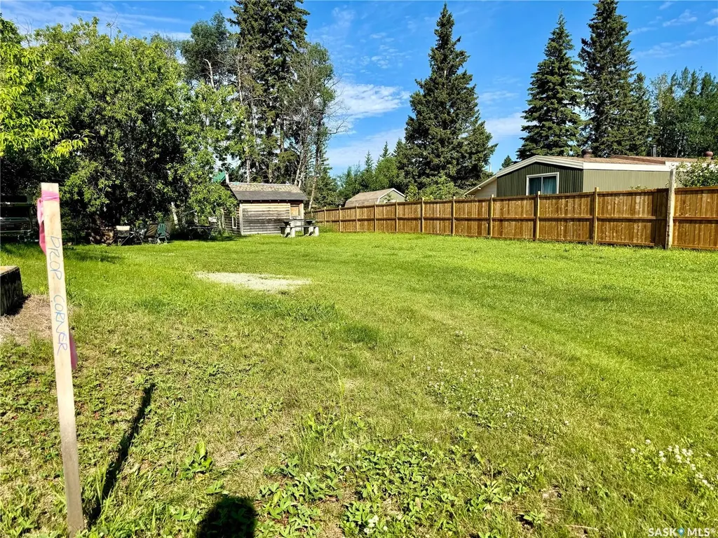 17 Lot 2a 2nd Crescent N Candle Lake SK S0J 3E0
