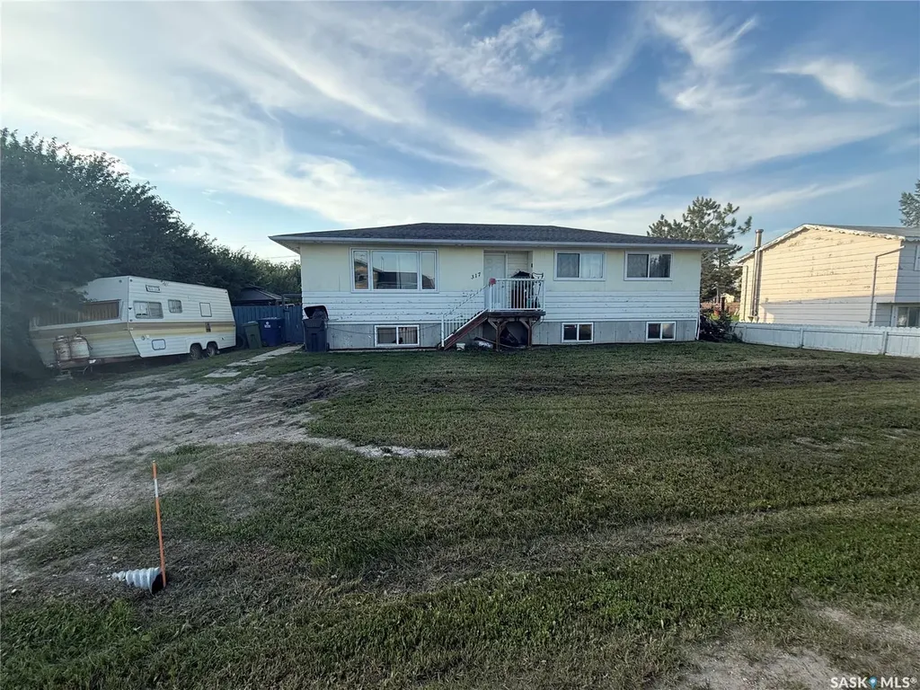 317 Carson Street Dundurn SK S0K 1K0