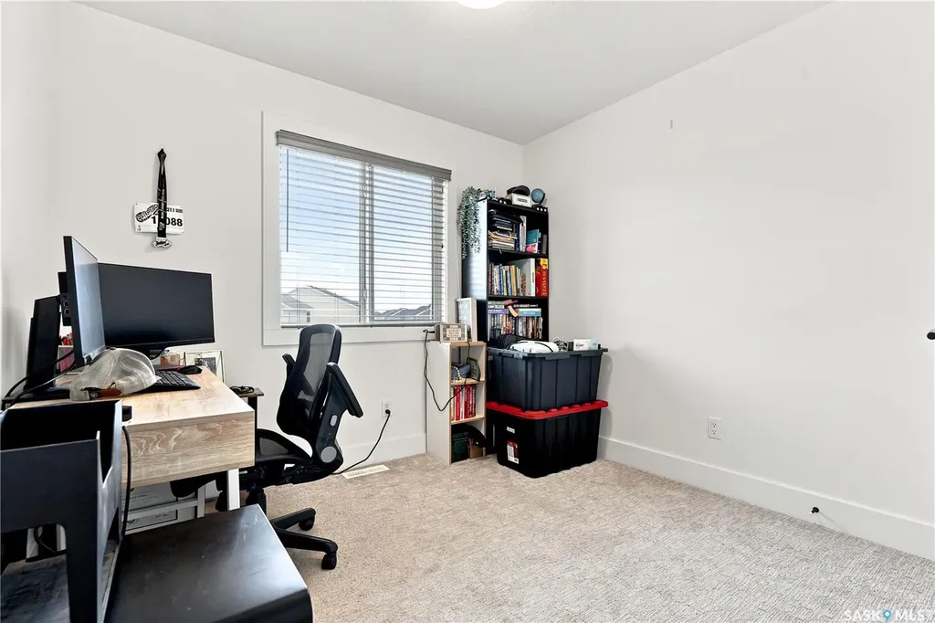 178 Rosewood Boulevard E Saskatoon SK S7V 0P5