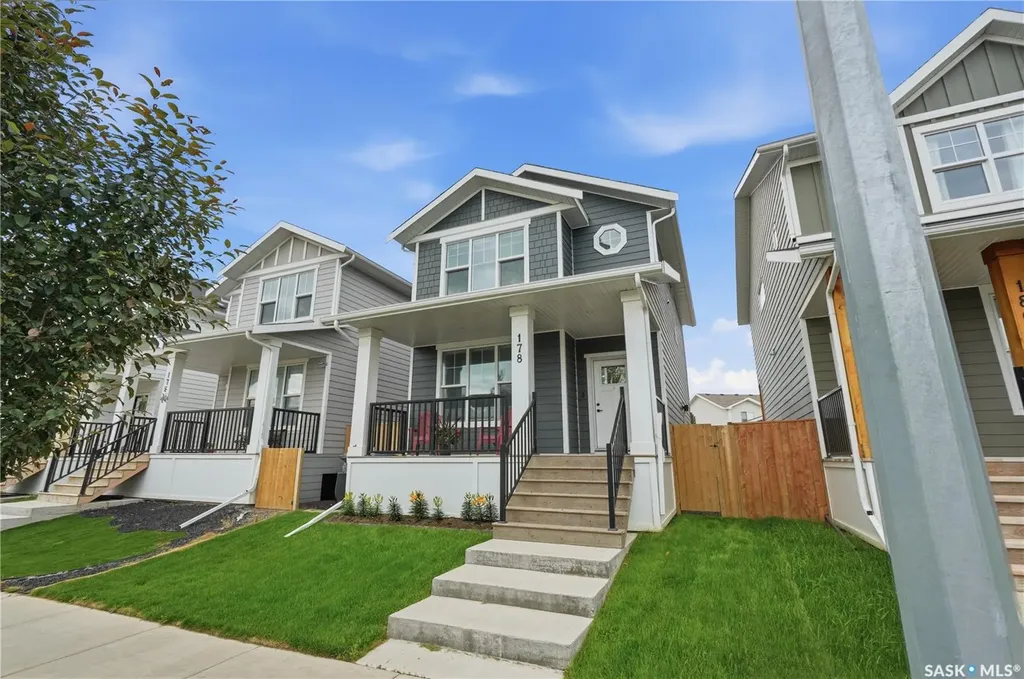 178 Rosewood Boulevard E Saskatoon SK S7V 0P5