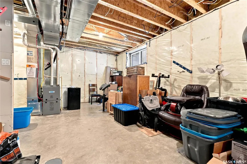 178 Rosewood Boulevard E Saskatoon SK S7V 0P5