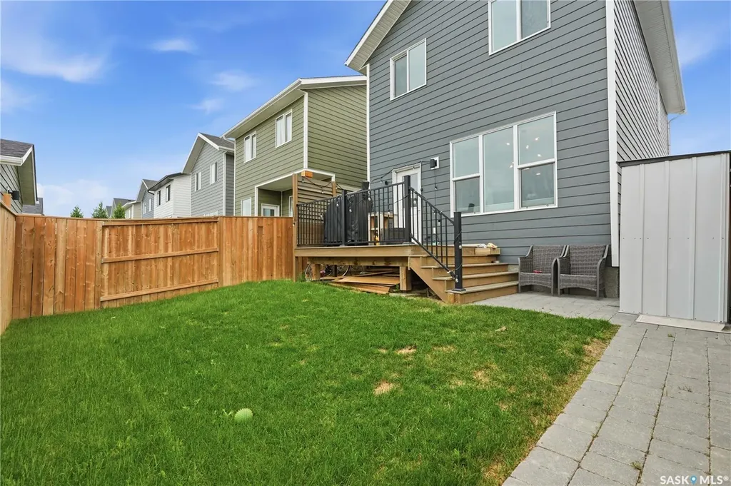 178 Rosewood Boulevard E Saskatoon SK S7V 0P5