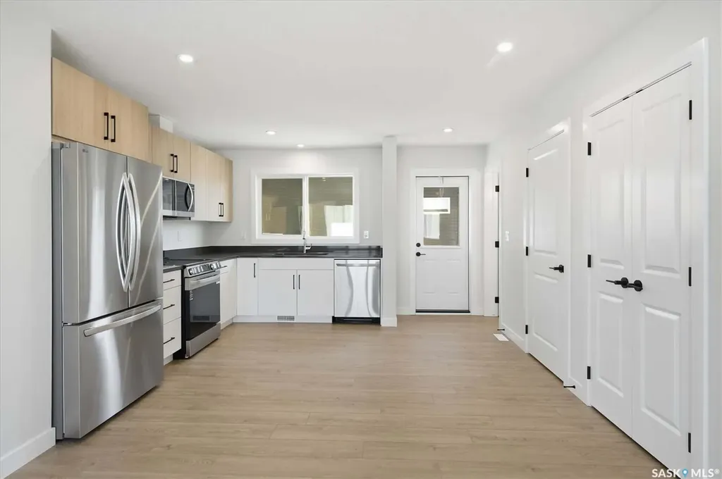 101 Mirond Road Martensville SK S0K 2T1