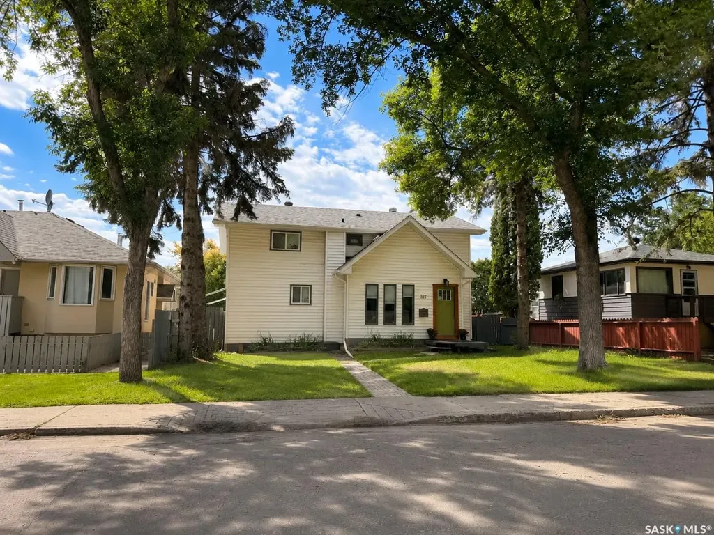 347 U Avenue S Saskatoon SK S7M 3C2