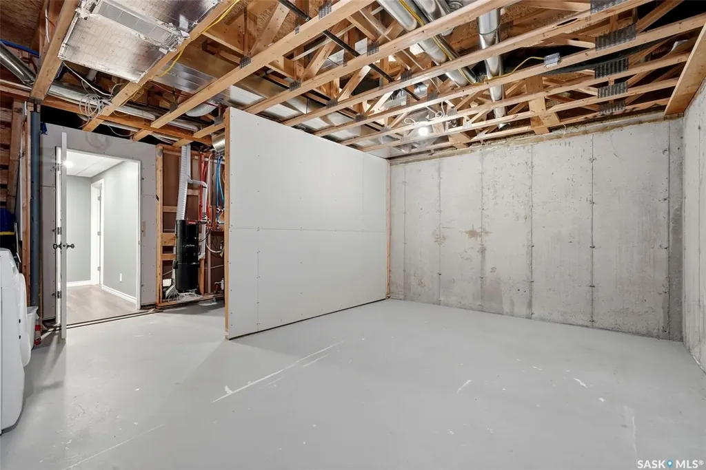 1920 7th Avenue E Regina SK S4N 6M9