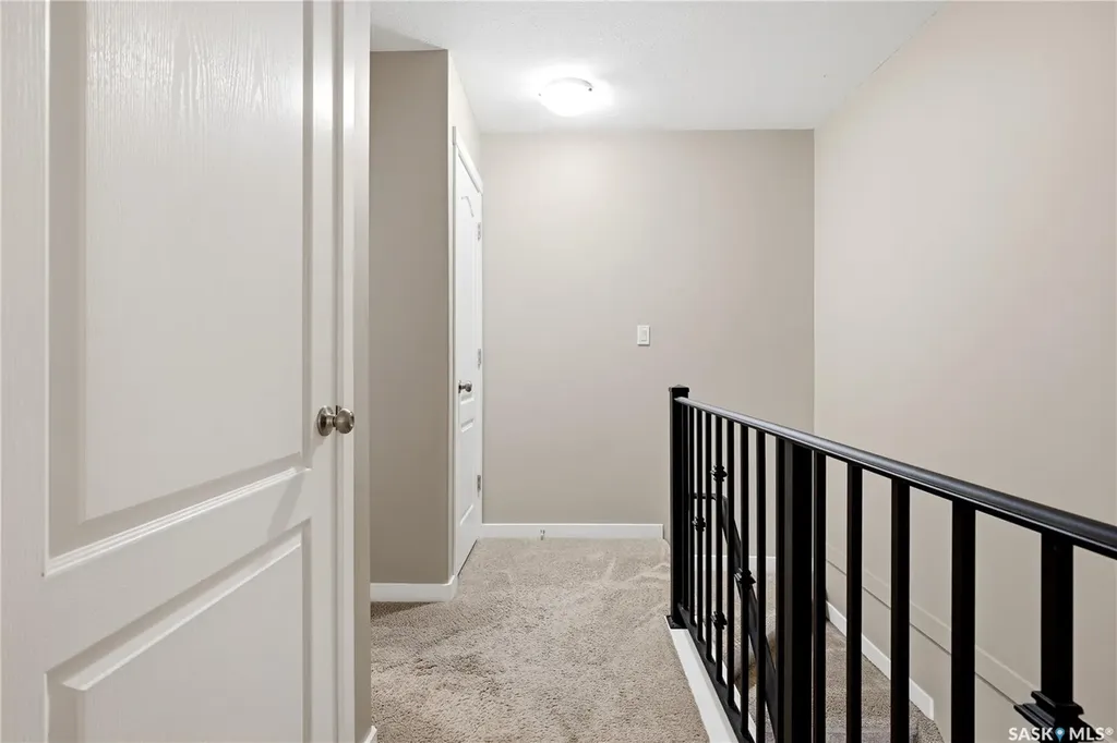 1237 Grey Street Regina SK S4T 1G7