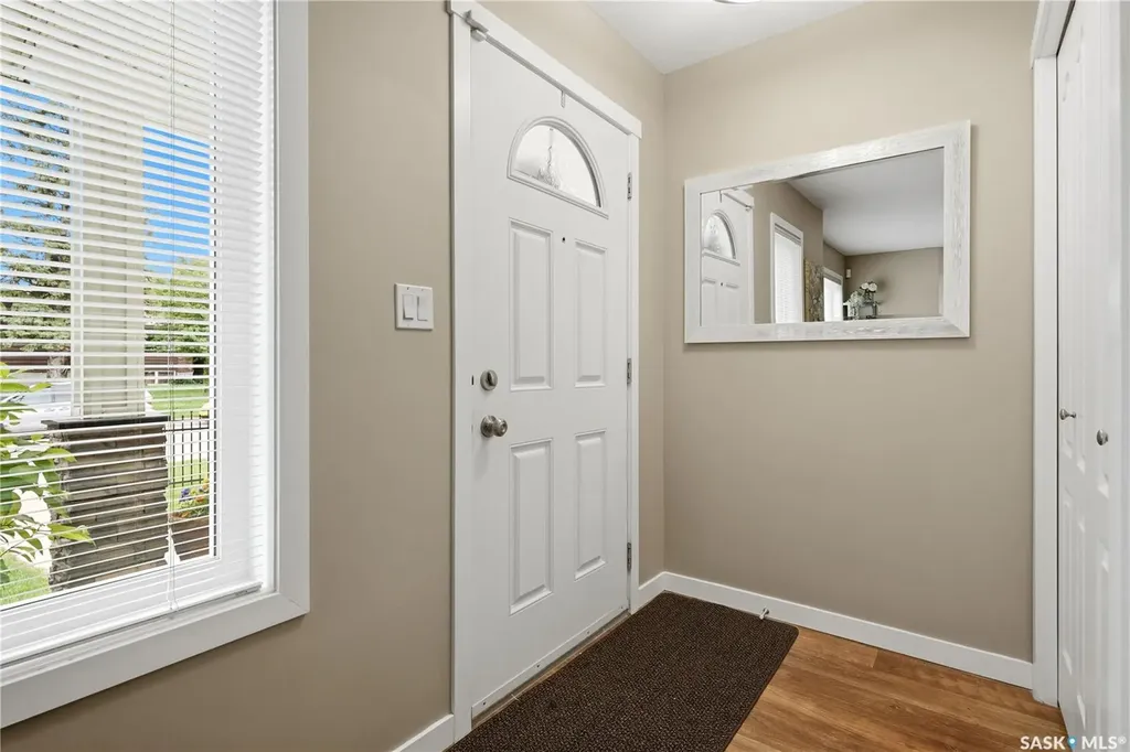 1237 Grey Street Regina SK S4T 1G7