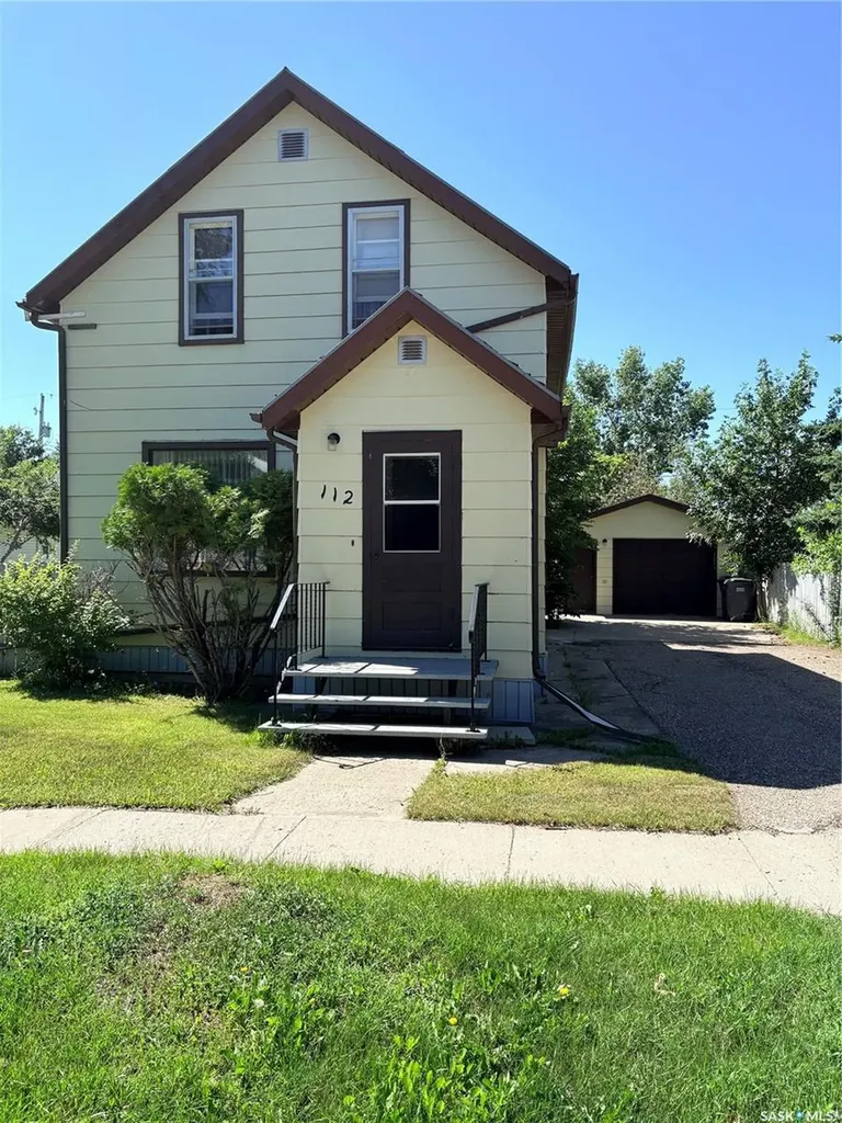 112 2nd Avenue W Eatonia SK S0L 0Y0