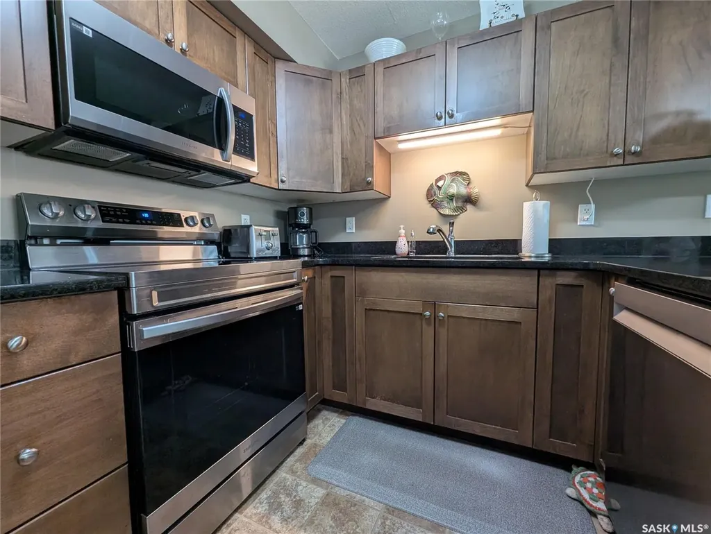 150 Pawlychenko Lane Saskatoon SK S7V 0B4