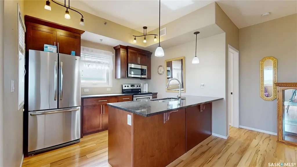 1220 Blackfoot Drive Regina SK S4S 6T2