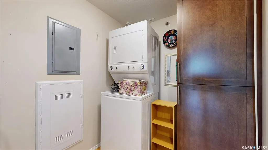 1220 Blackfoot Drive Regina SK S4S 6T2