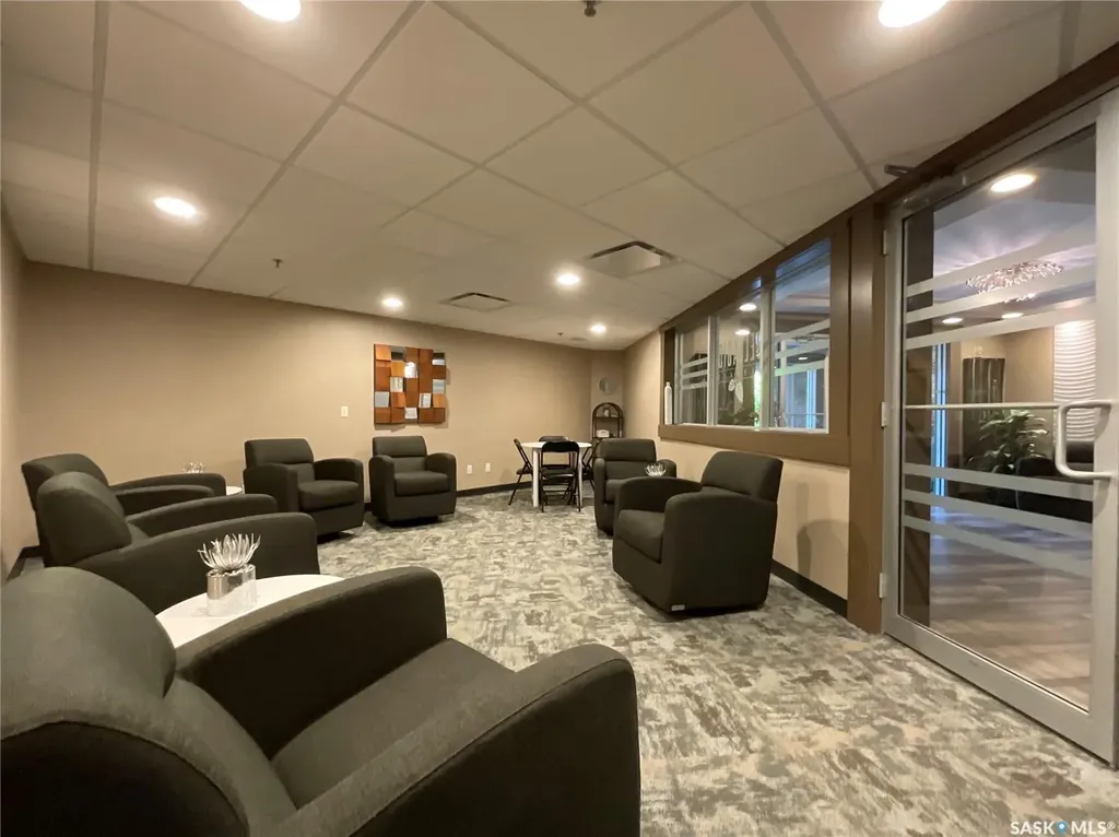 1220 Blackfoot Drive Regina SK S4S 6T2