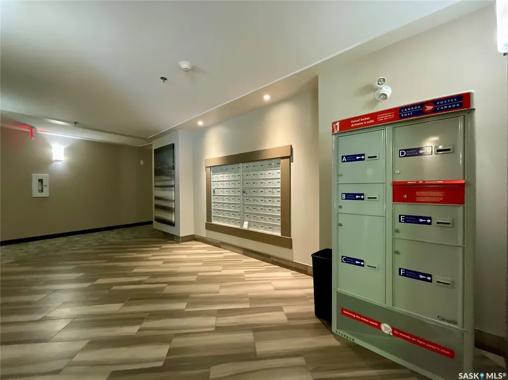 1220 Blackfoot Drive Regina SK S4S 6T2