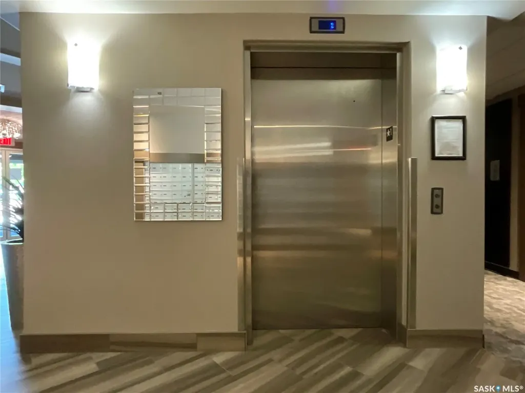 1220 Blackfoot Drive Regina SK S4S 6T2