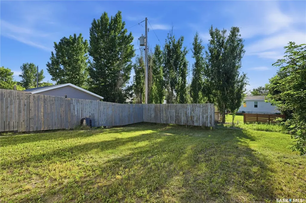 308 3rd Street W Delisle SK S0L 0P0