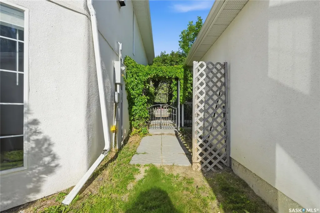 308 3rd Street W Delisle SK S0L 0P0