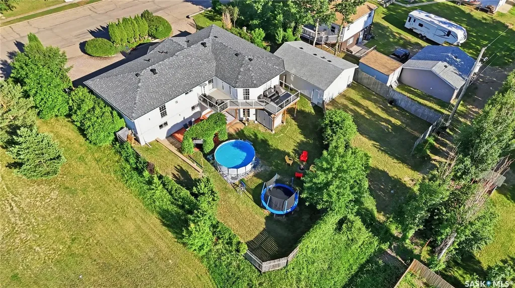 308 3rd Street W Delisle SK S0L 0P0
