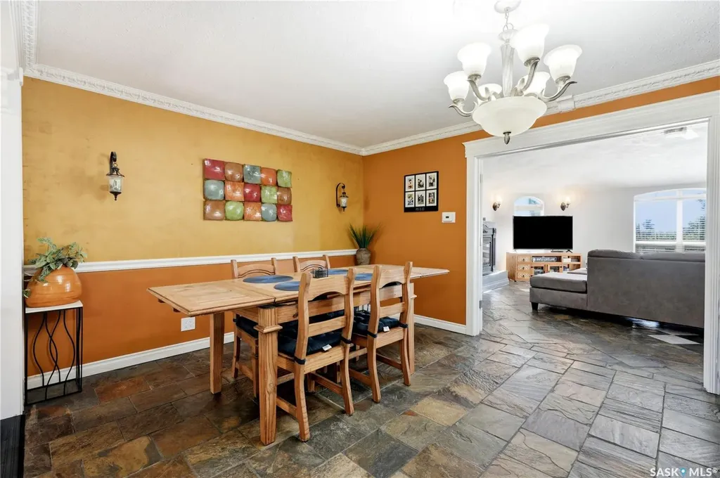 308 3rd Street W Delisle SK S0L 0P0