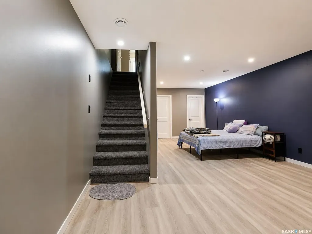 4346 Shaffer Street Regina SK S4W 0L4