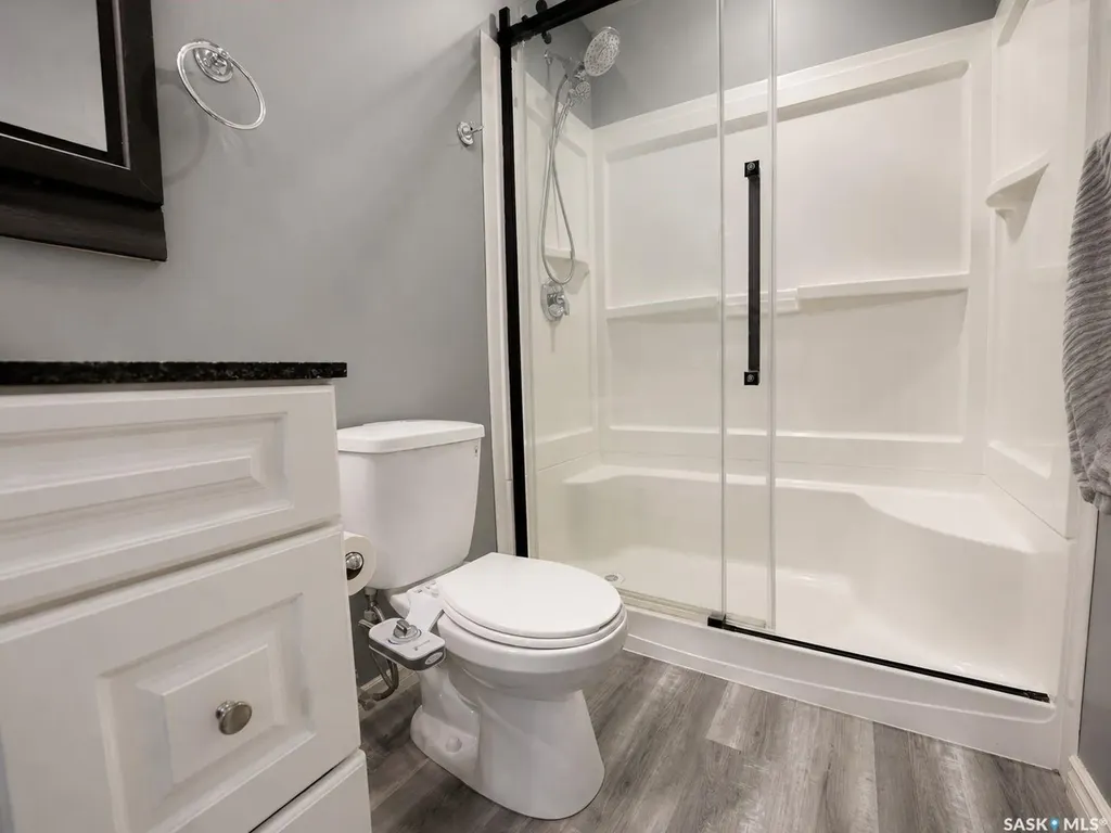 4346 Shaffer Street Regina SK S4W 0L4