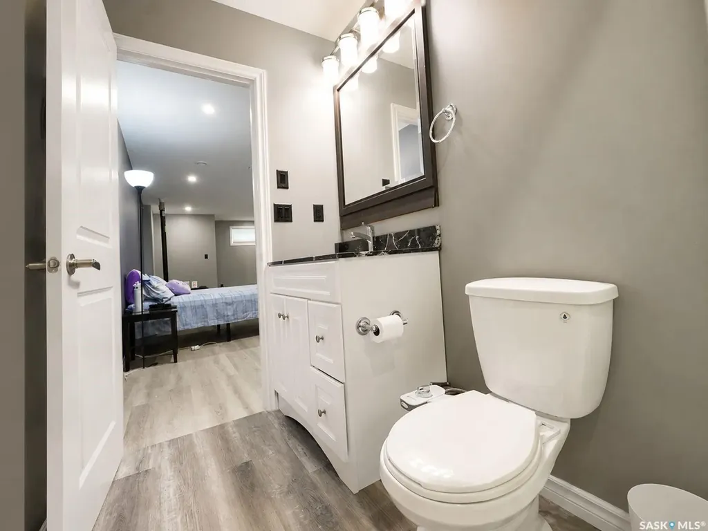 4346 Shaffer Street Regina SK S4W 0L4