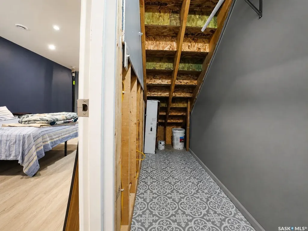 4346 Shaffer Street Regina SK S4W 0L4