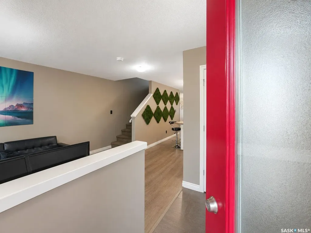 4346 Shaffer Street Regina SK S4W 0L4