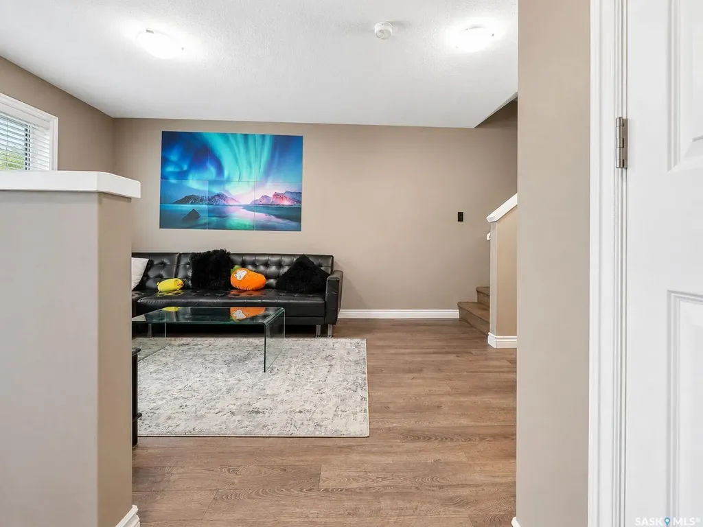 4346 Shaffer Street Regina SK S4W 0L4