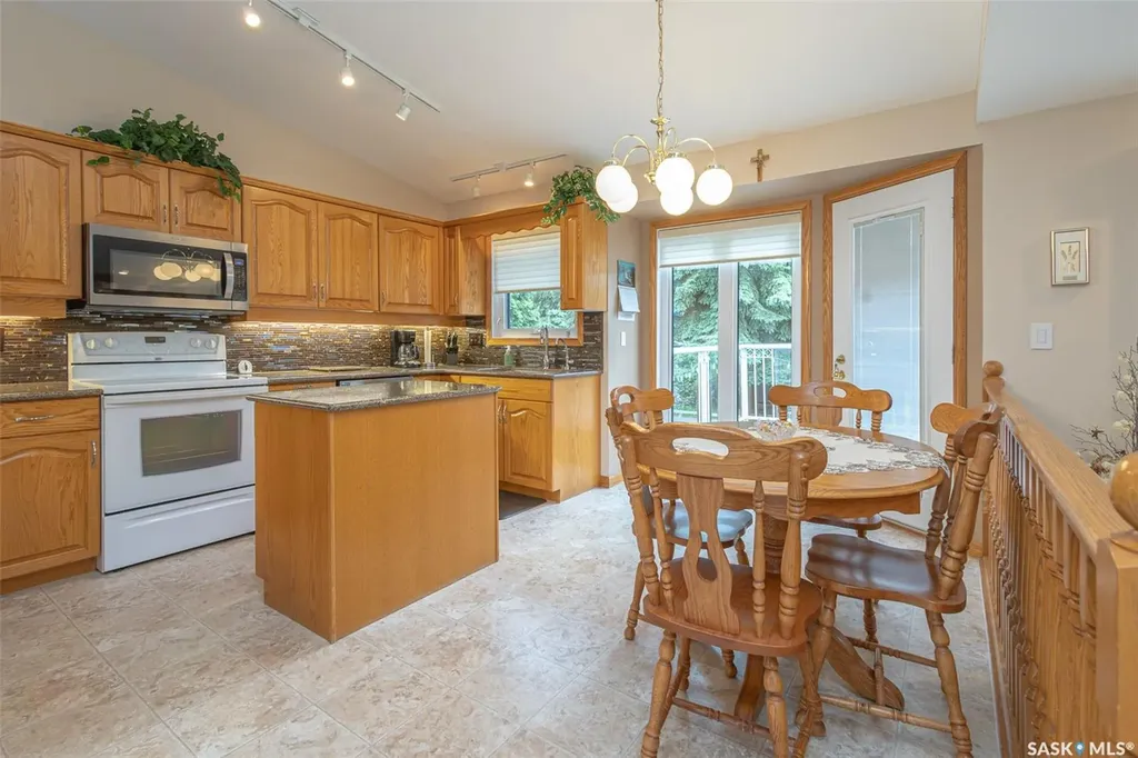 506 Forsyth Crescent Saskatoon SK S7N 4H8